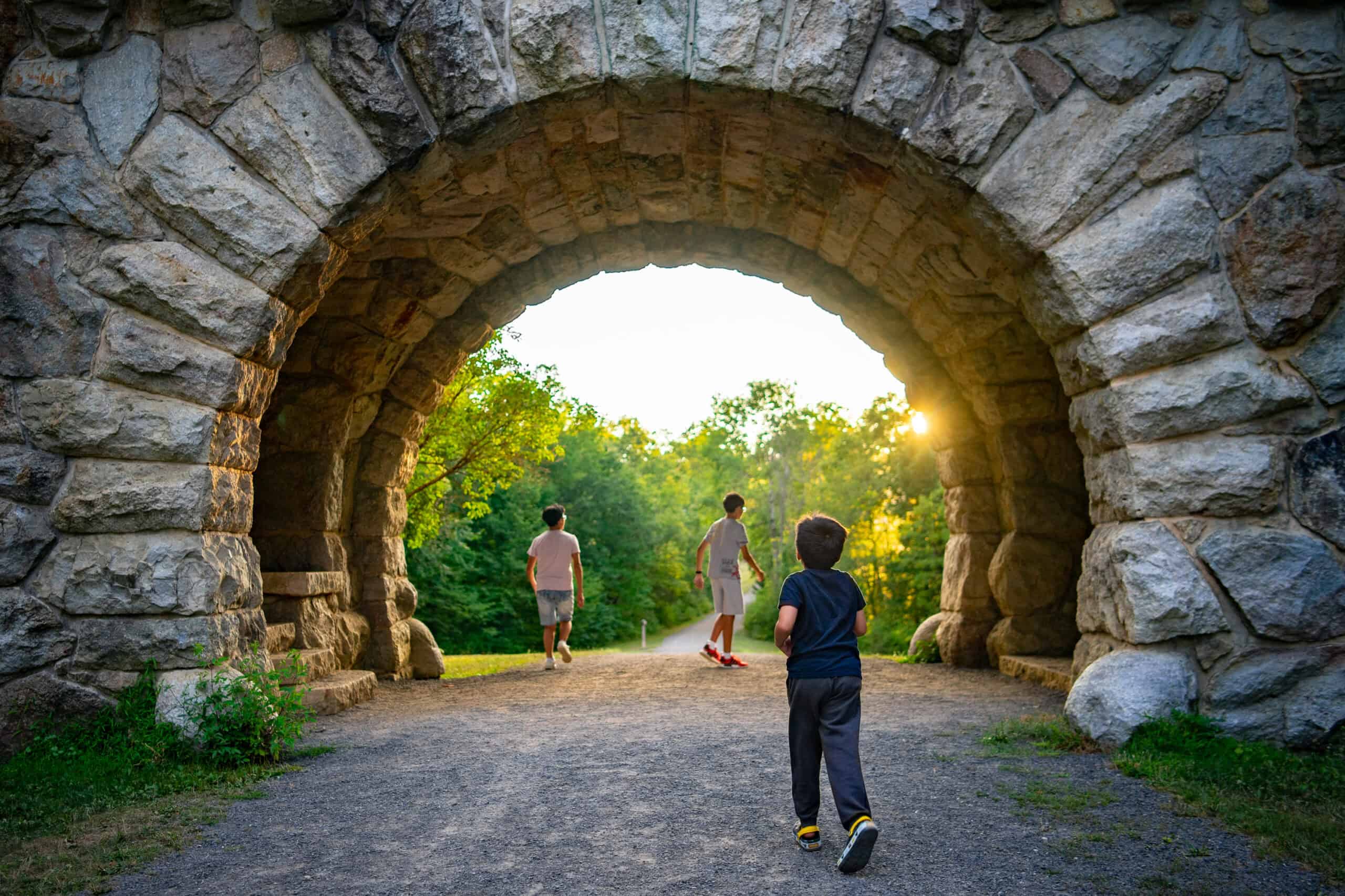 Testimonial Gateway - Severance filming locations